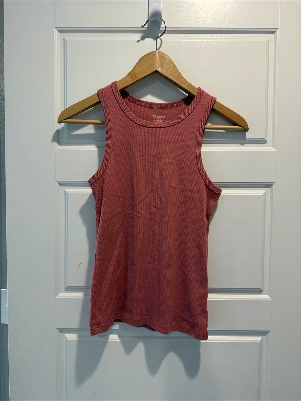 No Boundaries Women's Ribbed Tank Top - Mauve